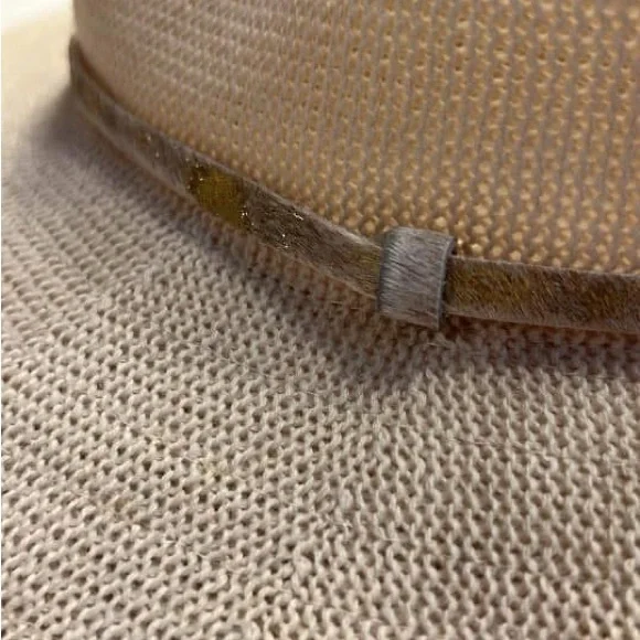 Buckle Women’s Cream Hat - Picture 2 of 6